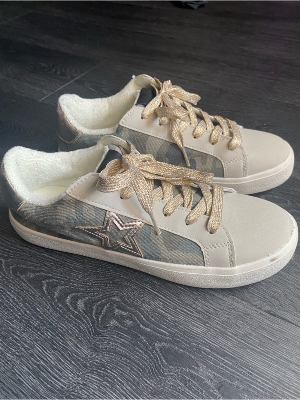 No Boundaries Camo and Gold Sneakers